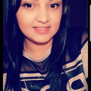 Meet your Posher, Mayra